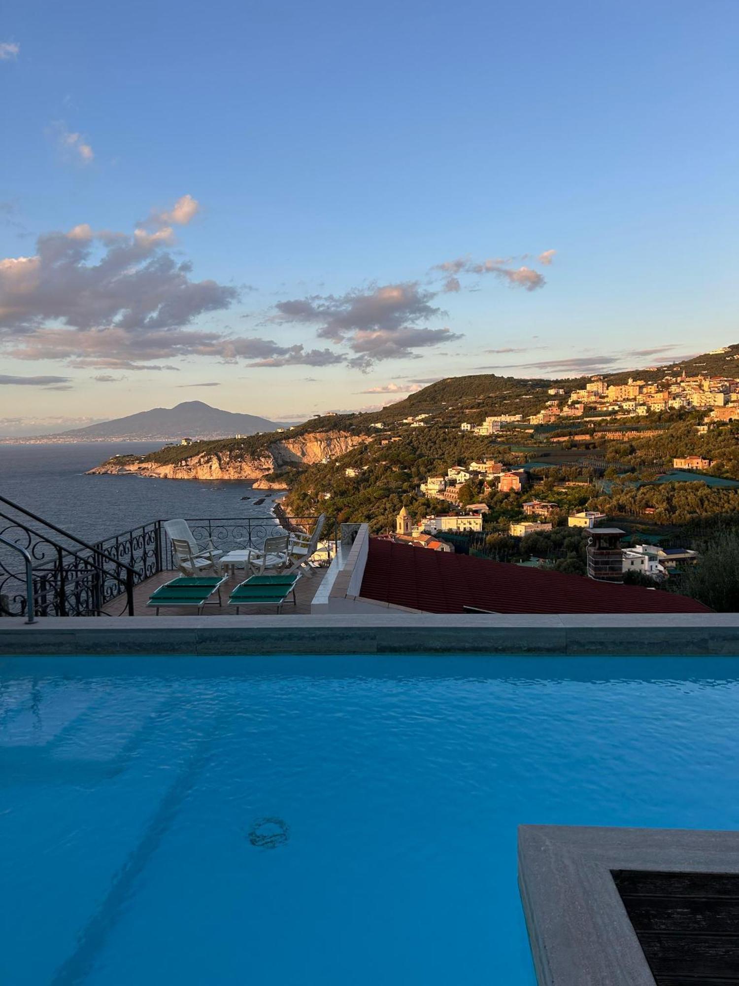 La Fenice -White House- Homeinsorrento- Massa Lubrense Luaran gambar