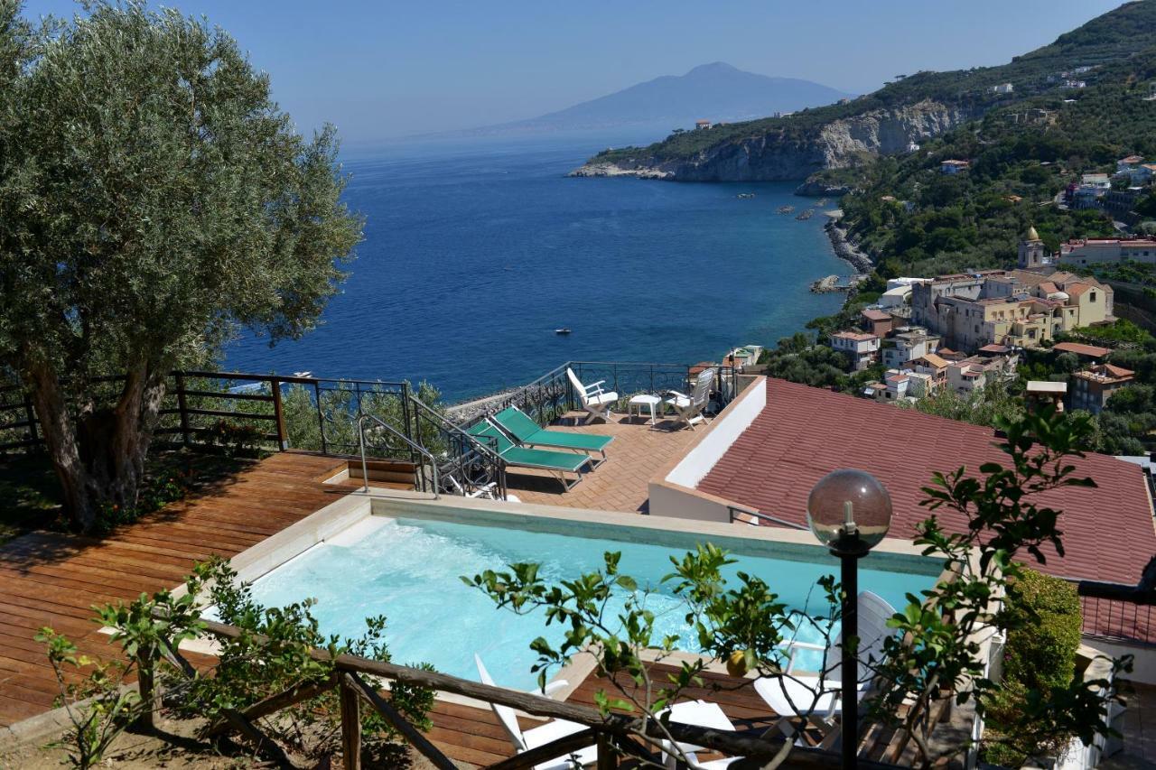 La Fenice -White House- Homeinsorrento- Massa Lubrense Luaran gambar